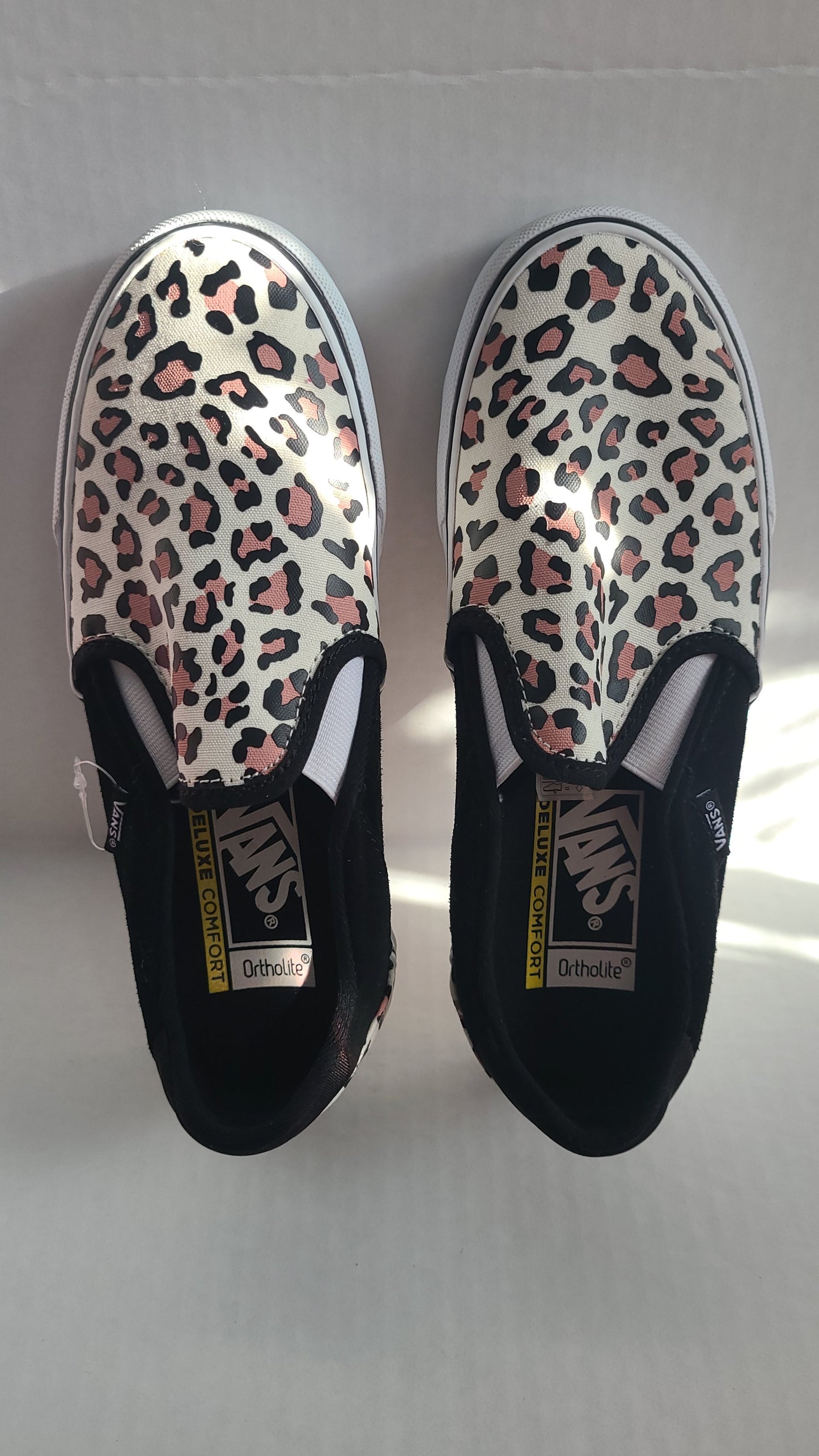 Vans Slip-On Deluxe Comfort Sneakers – Leopard Print (Women’s Size 7) (j7202)