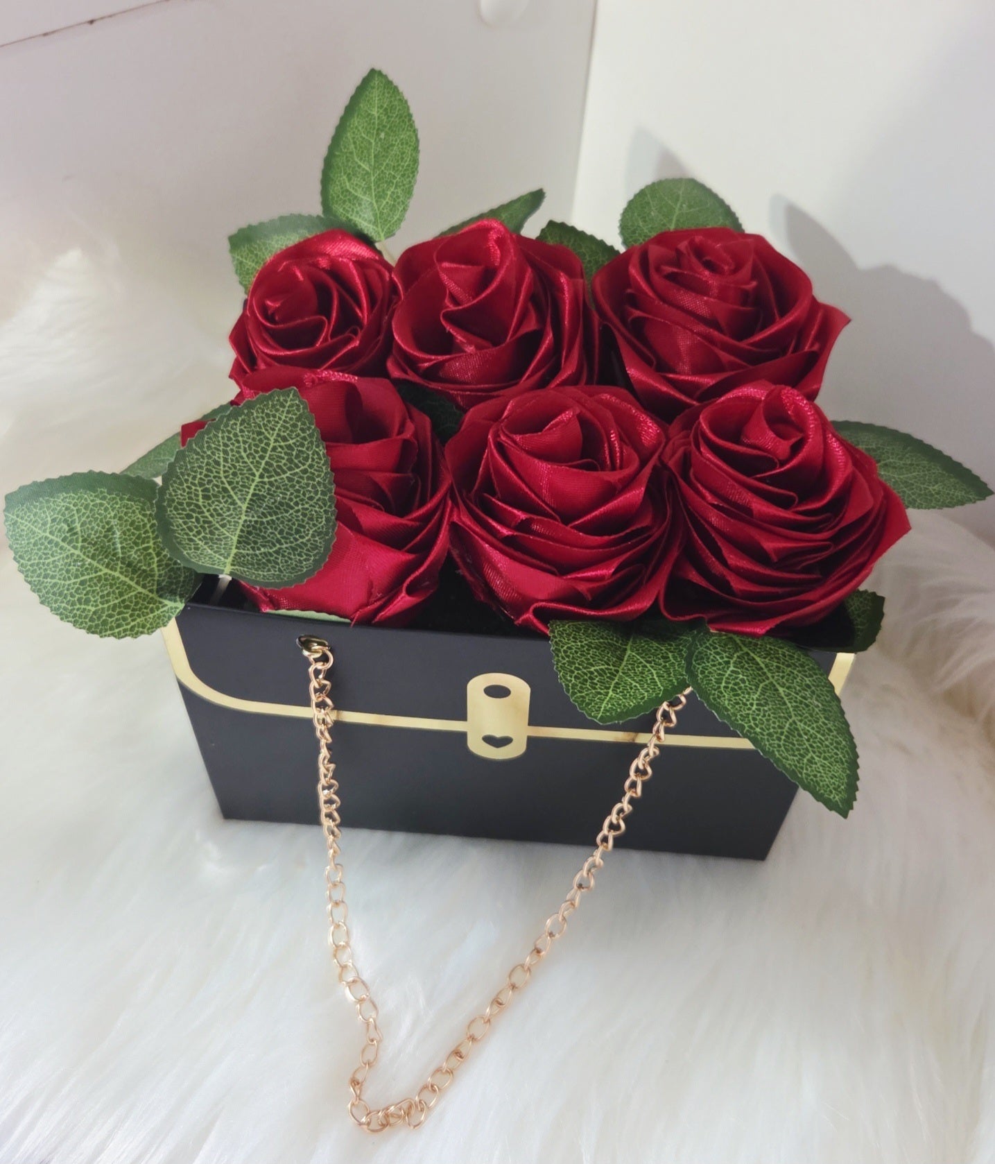 Eternal Roses in Purse-Inspired Gift Bag – A Timeless Gesture of Love
