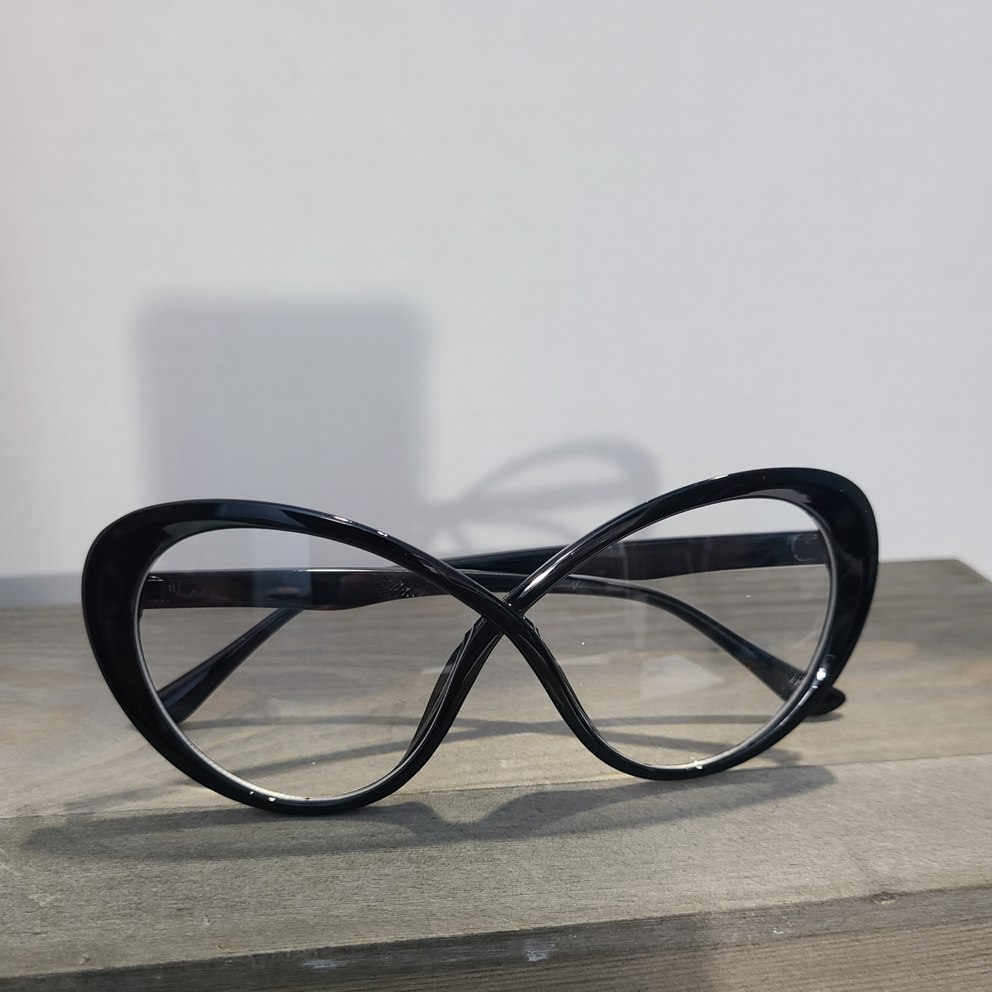 Criss Cros Black Fashion Eyewear